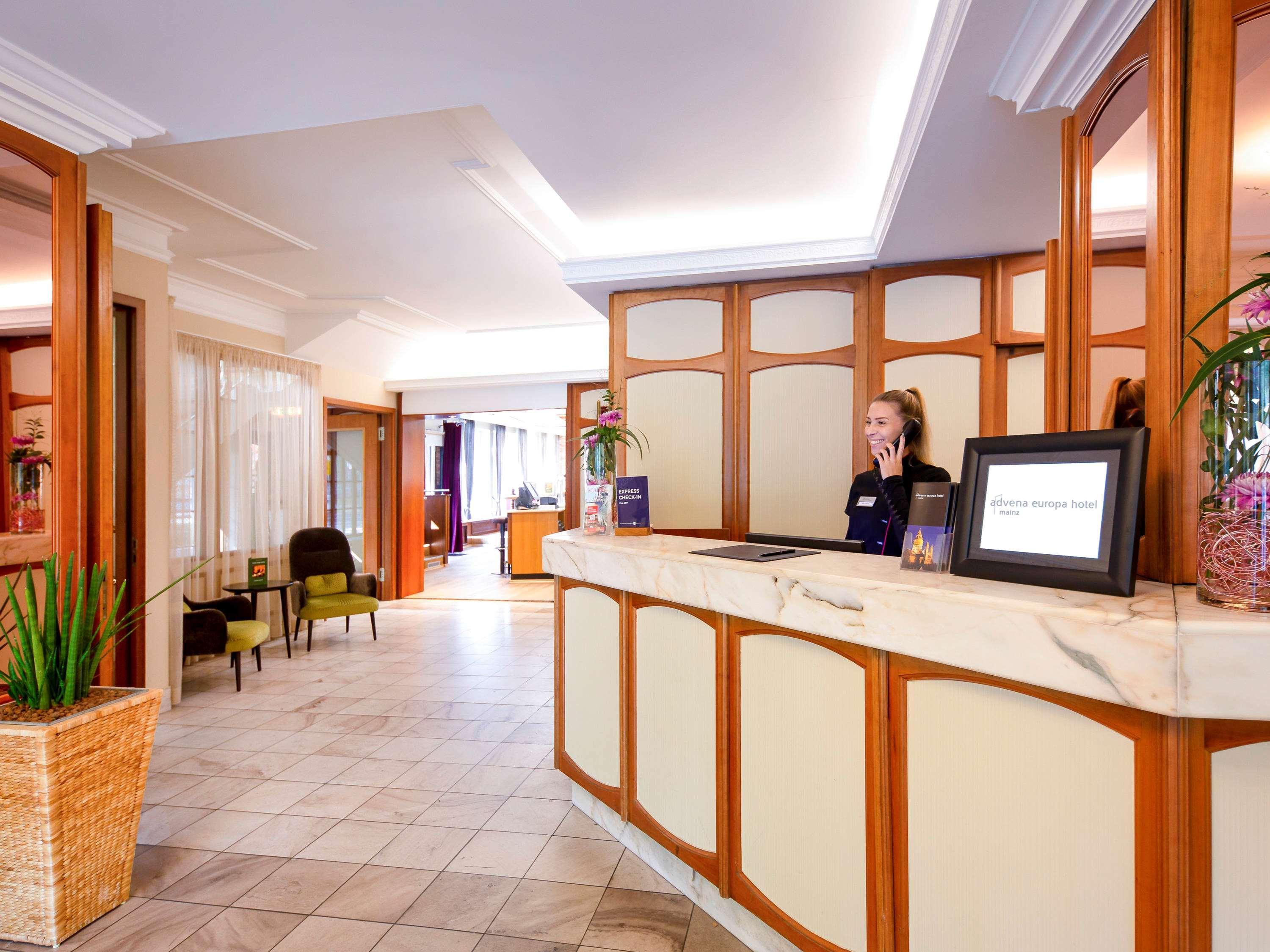 فندق ماينتسفي  فندق أدفينا يوروبا ماينز المظهر الخارجي الصورة